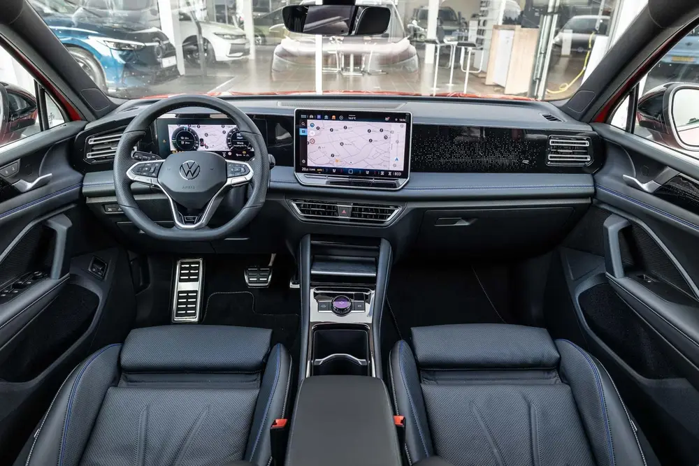 Volkswagen Tiguan 1.5 eHybrid 204pk R-Line Edition | Panoram uit 2026, foto 5
