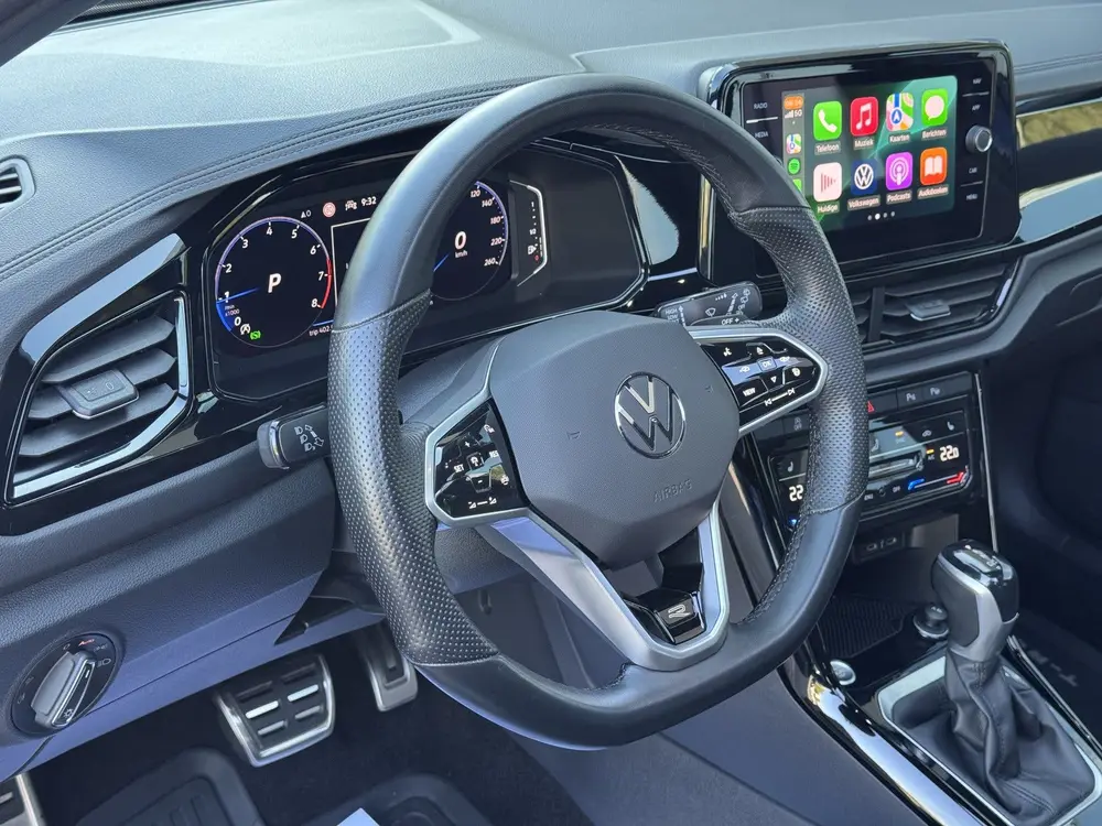 Volkswagen T-Roc 1.5 TSI R-Line | Keyless | Camera | Black S uit 2023, foto 2