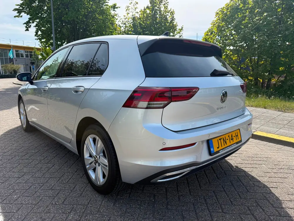 Volkswagen Golf 1.5 eTSI Business_150 PK_CAMERA_CarPLAY_NETT uit 2023, foto 14
