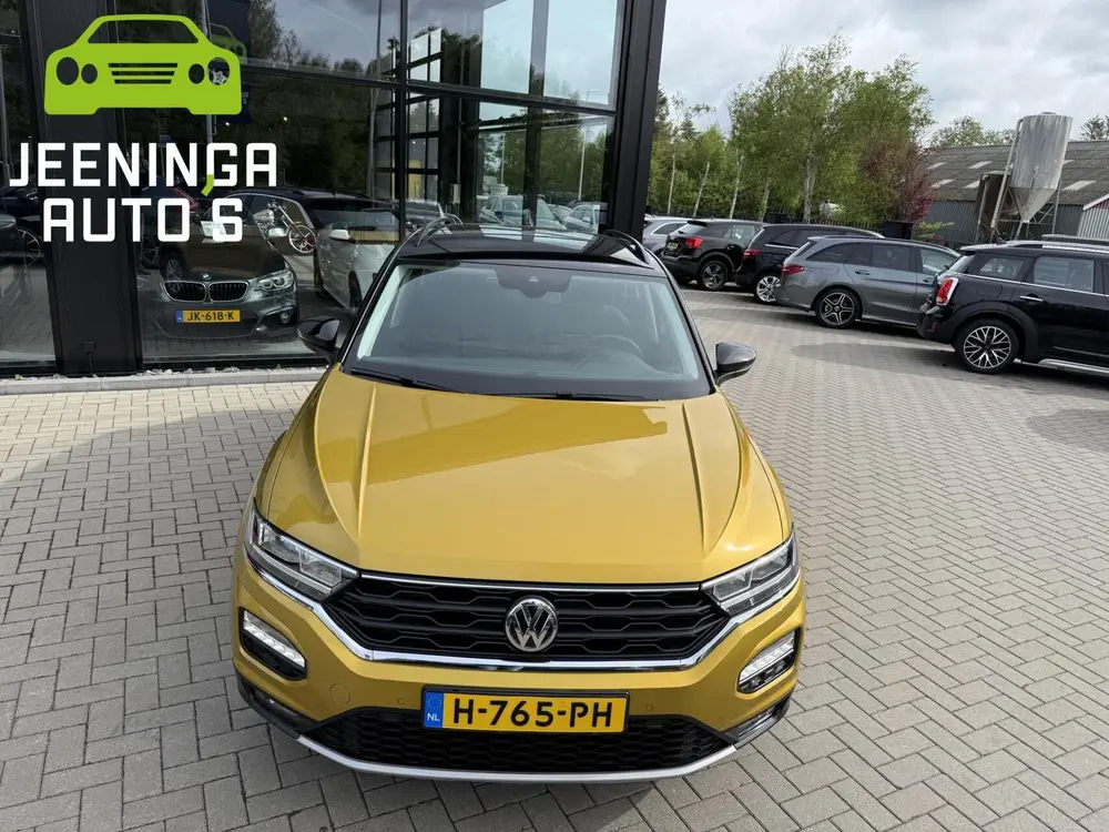 Volkswagen T-Roc 1.5 TSI Style|ACC|Trekhaak|Camera|Navi|PDC| uit 2020, foto 18