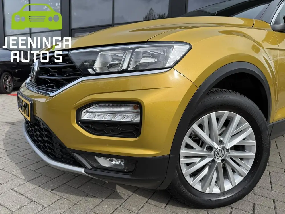 Volkswagen T-Roc 1.5 TSI Style|ACC|Trekhaak|Camera|Navi|PDC| uit 2020, foto 6