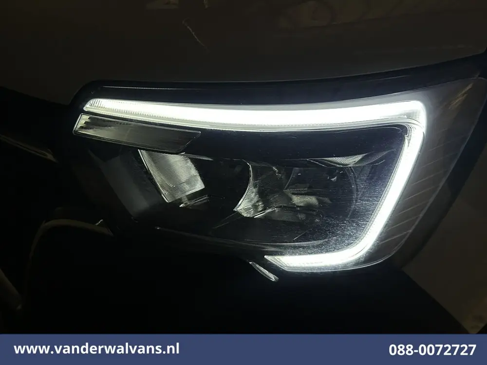 Renault Master 2.3 dCi 146pk Bakwagen 222cm Hoog Laadklep Eu uit 2024, foto 5