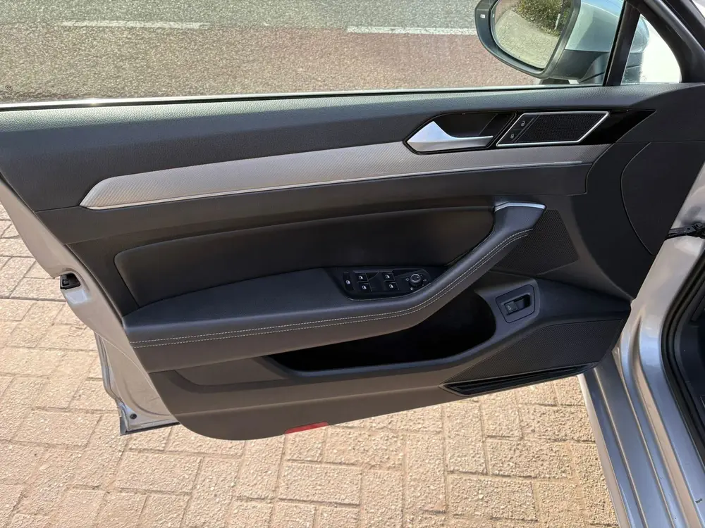 Volkswagen Passat Variant 1.5 TSI Highline R-LINE LEER,MASSA uit 2019, foto 10