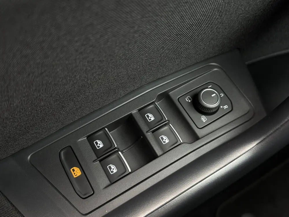 Volkswagen T-Roc 1.5 TSI Active I Automaat I Carplay I 20.00 uit 2021, foto 19