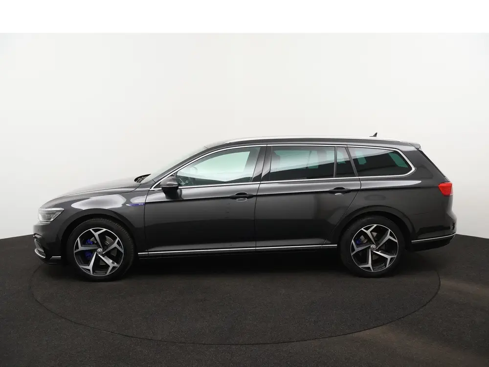 Volkswagen Passat Variant 1.4 TSI PHEV GTE Business 218 PK D uit 2023, foto 2