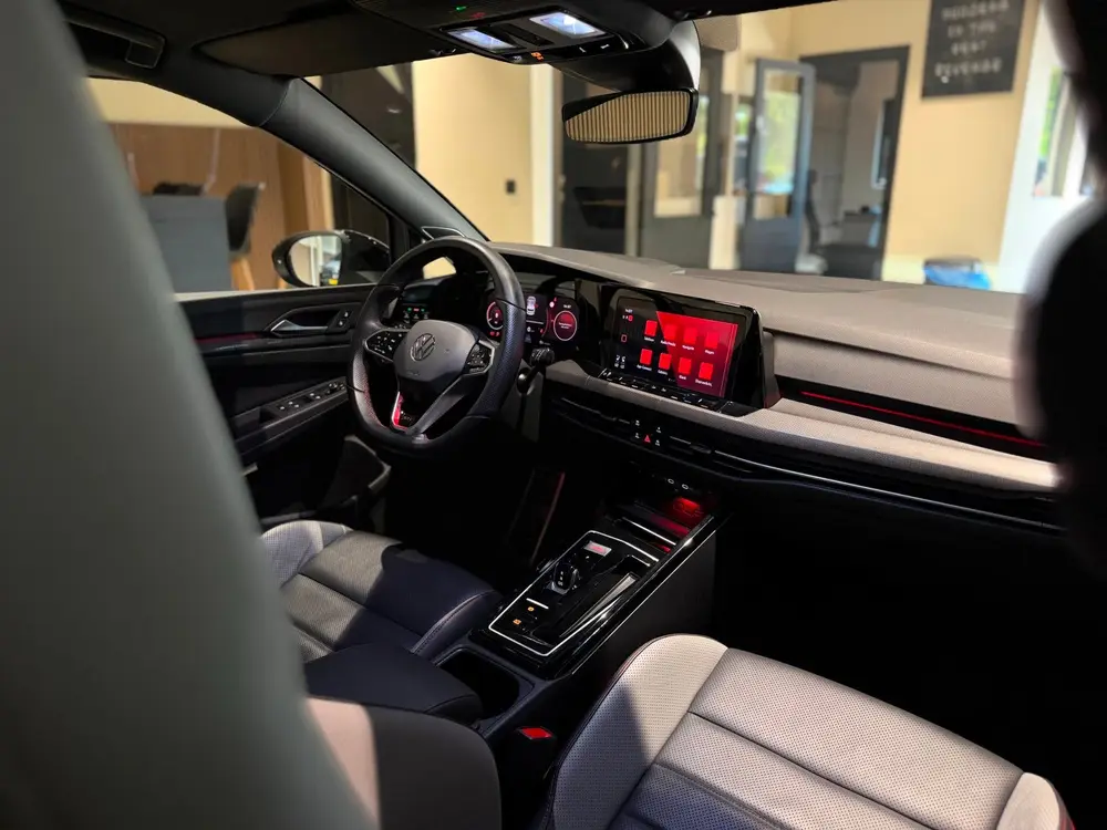 Volkswagen Golf 2.0 TSI GTI Clubsport Akrapovic|Pano|HUD|Mat uit 2024, foto 15
