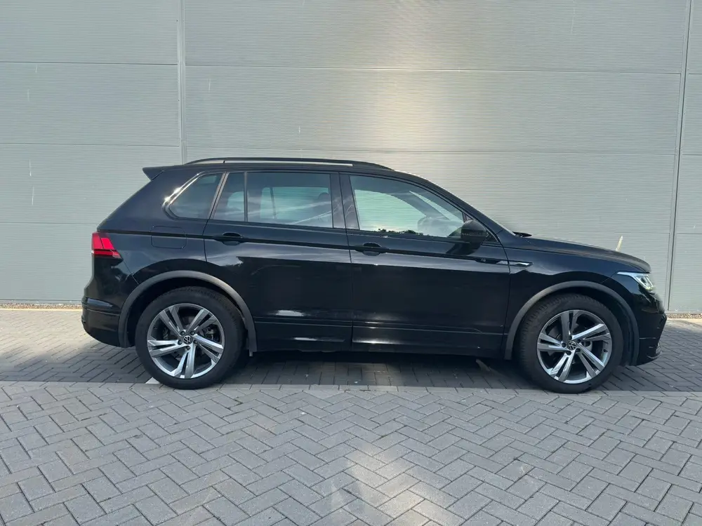 Volkswagen Tiguan R-Line 1.5 TSI Black Edition IQ DSG 2021 uit 2021, foto 3