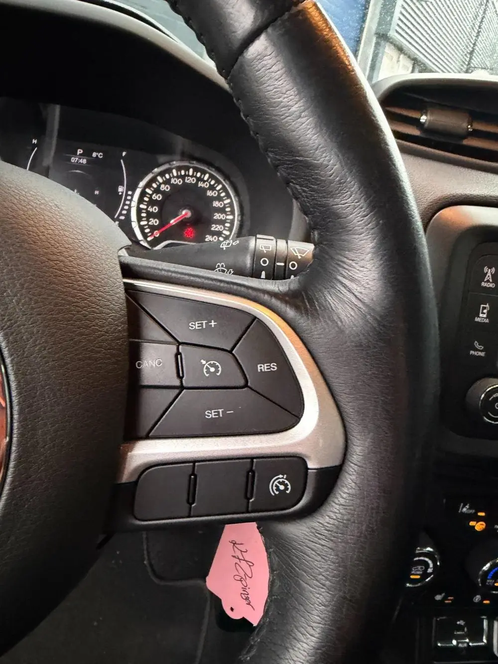 Jeep Renegade 1.3T Limited uit 2019, foto 13