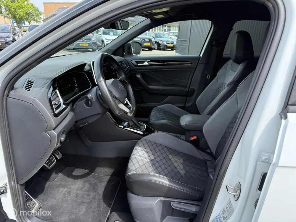 Volkswagen T-Roc 1.5 TSI R-Line Facelift | Black-style uit 2022, foto 10