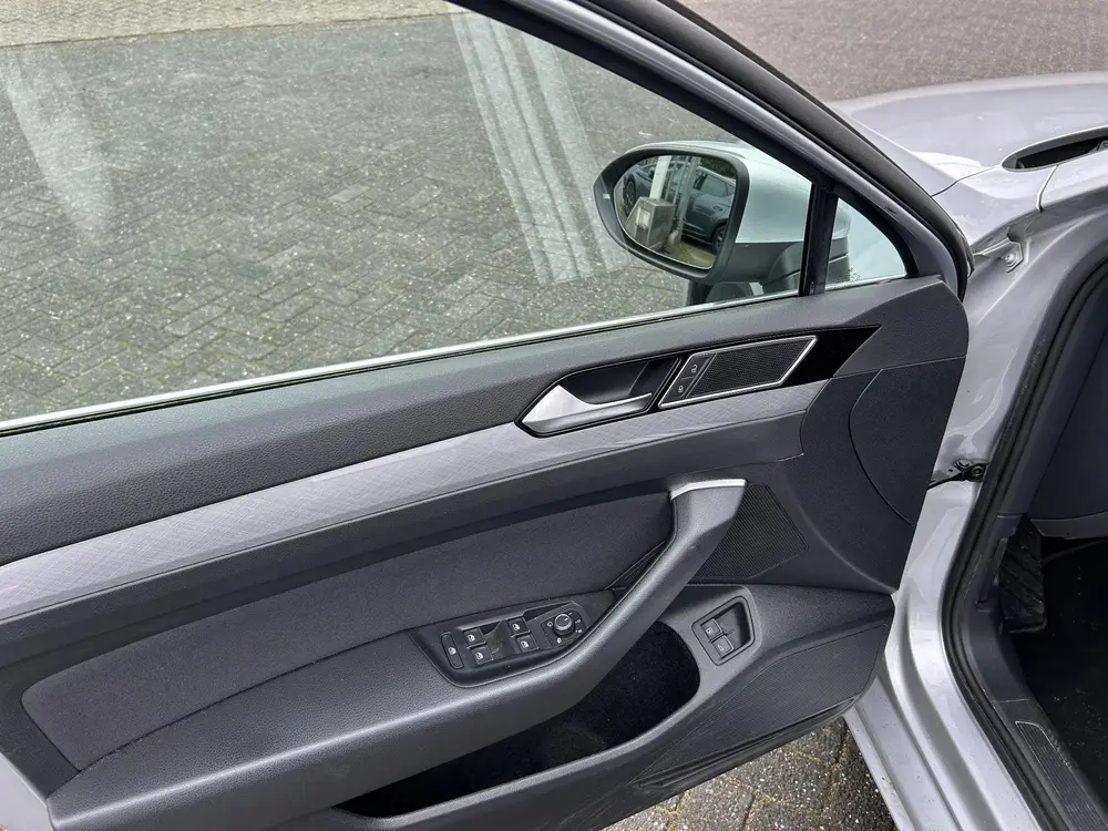 Volkswagen Passat Variant 1.4 TSI PHEV GTE Business Trekhaak uit 2020, foto 12