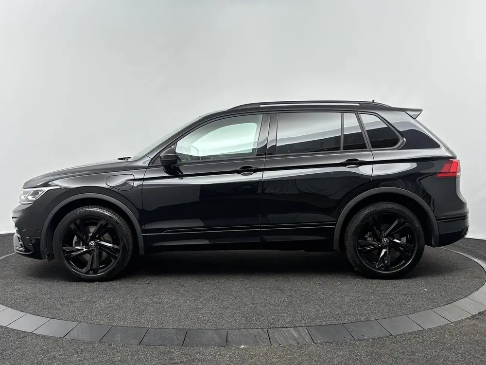 Volkswagen Tiguan 1.4 TSI 245pk DSG eHybrid R-Line Business+ uit 2022, foto 17