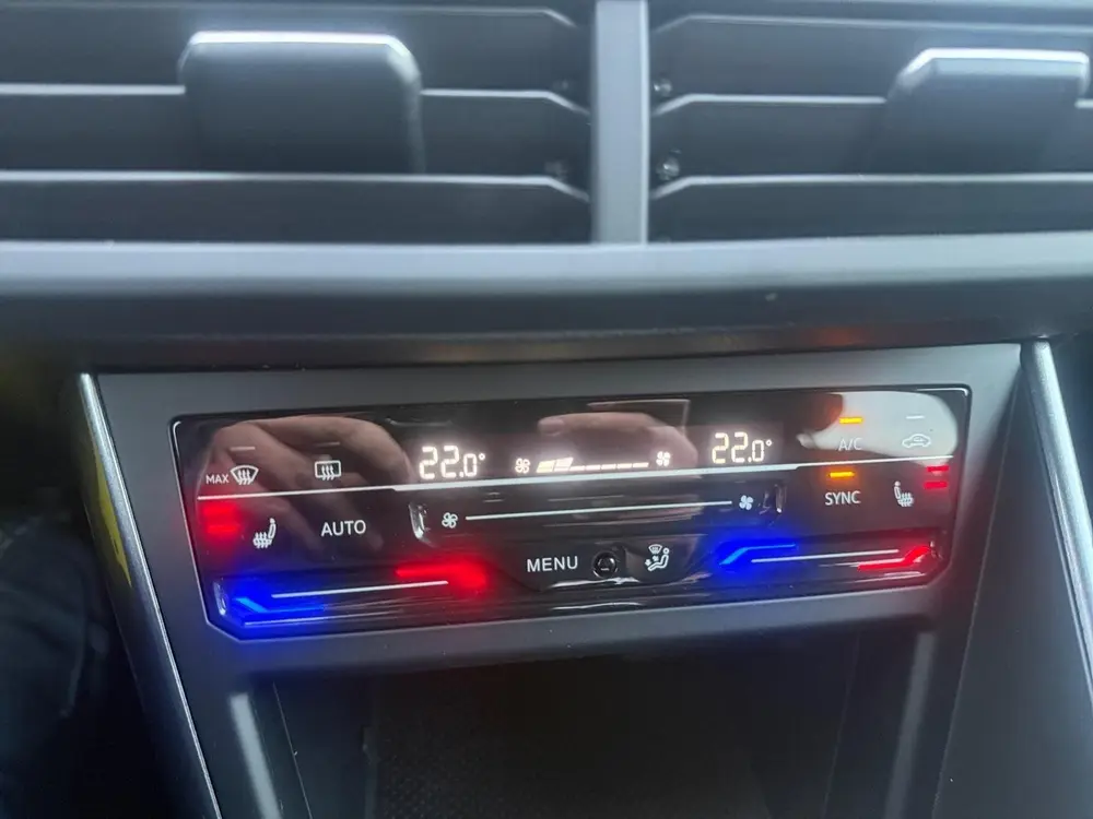 Volkswagen Polo 1.0 TSi Style Business | Automaat | Navigati uit 2025, foto 4