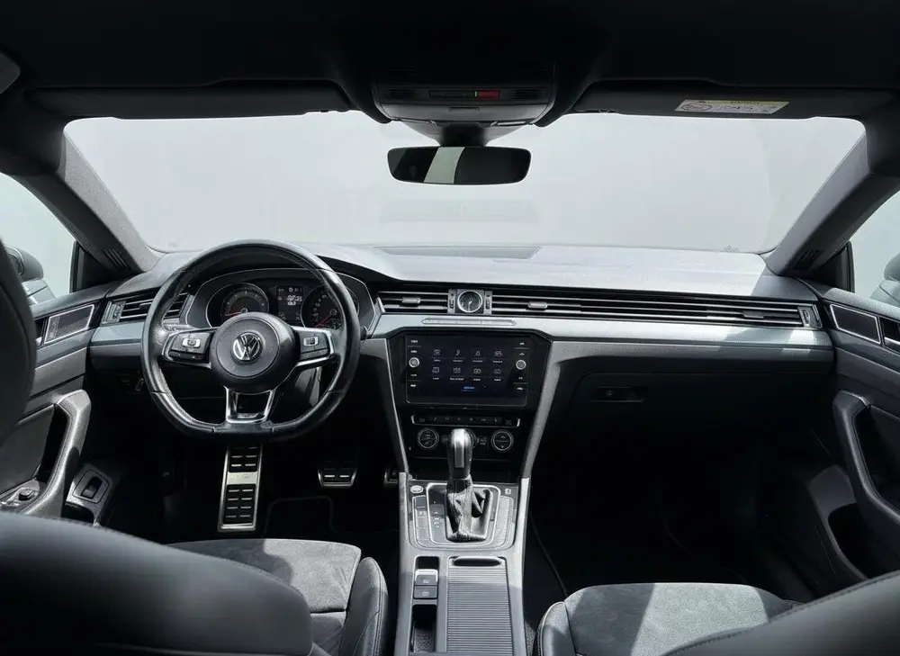 Volkswagen Arteon 2.0 TSI R-Line Business+ STOELVERWARMING uit 2020, foto 18