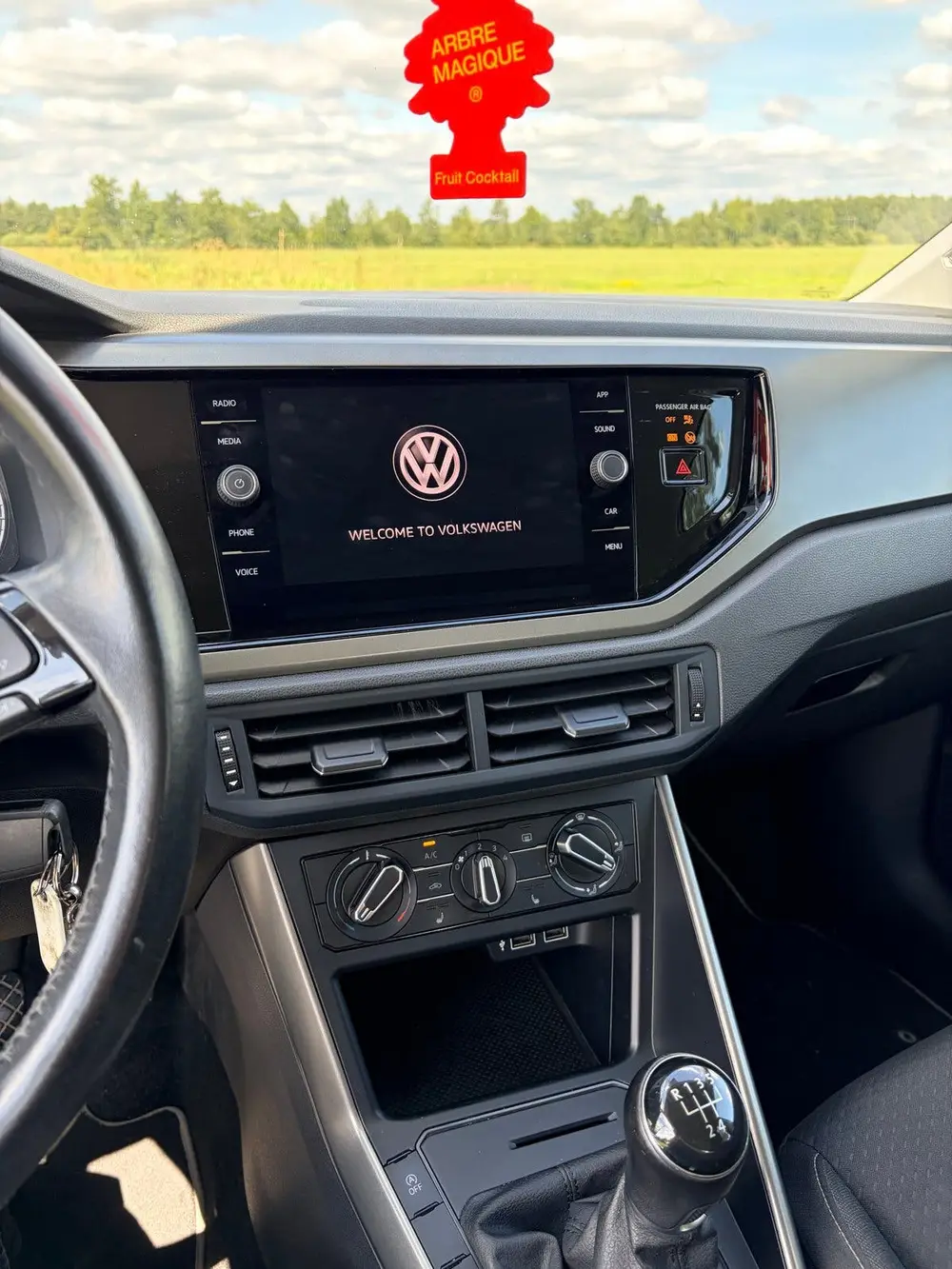 Volkswagen Polo 1.0 TSI 95pk 2019 Wit uit 2019, foto 18