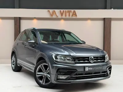 Volkswagen Tiguan 1.5 TSI ACT Highline Business R 360 Camera uit 2020