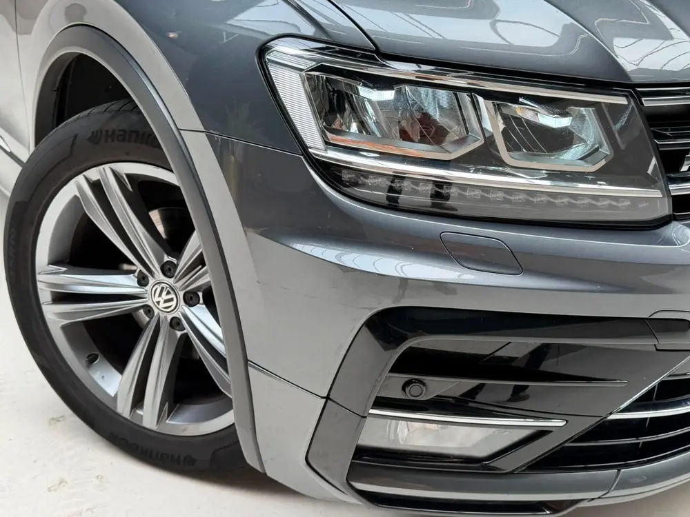 Volkswagen Tiguan 1.5 TSI ACT Highline Business R 360 Camera uit 2020, foto 11