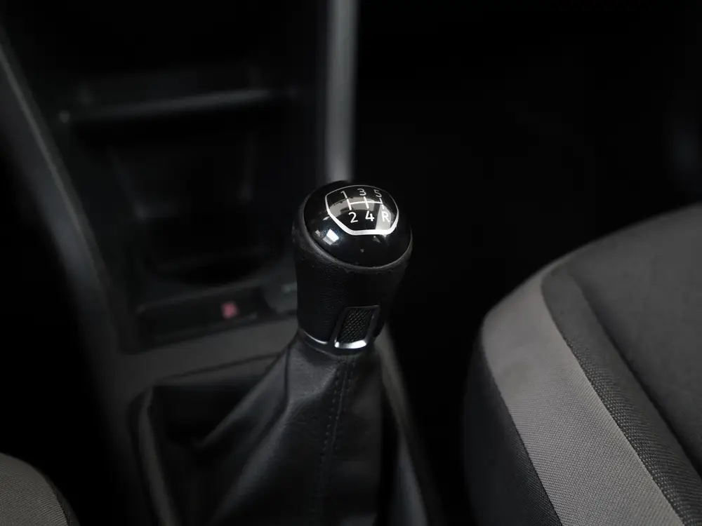 Volkswagen Up! 1.0 BMT Cross up! | Stoelverwarming | Lichtme uit 2019, foto 10