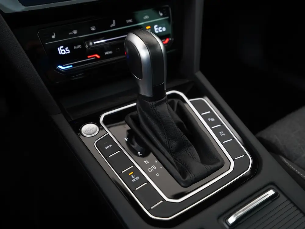 Volkswagen Passat Variant 1.4 TSI PHEV GTE | Panoramadak | A uit 2022, foto 11