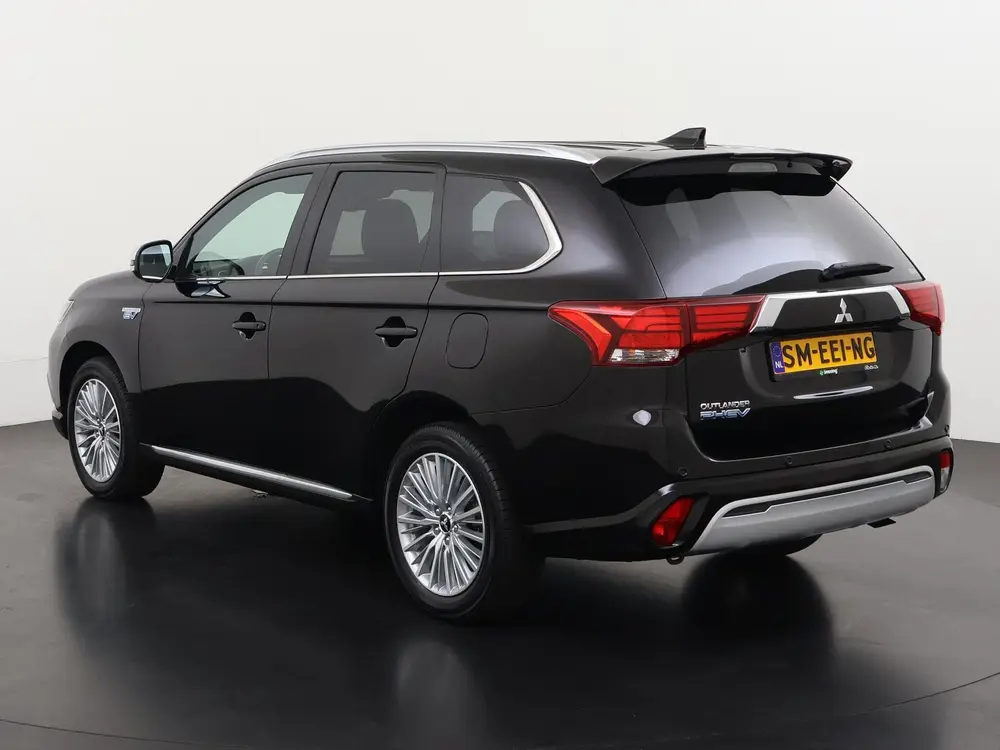 Mitsubishi Outlander 2.4 PHEV Instyle | Schuifdak | Leder | uit 2019, foto 8