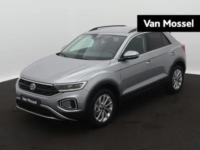 Volkswagen T-Roc 1.0 TSI Life Edition | Multimedia pakket | uit 2025