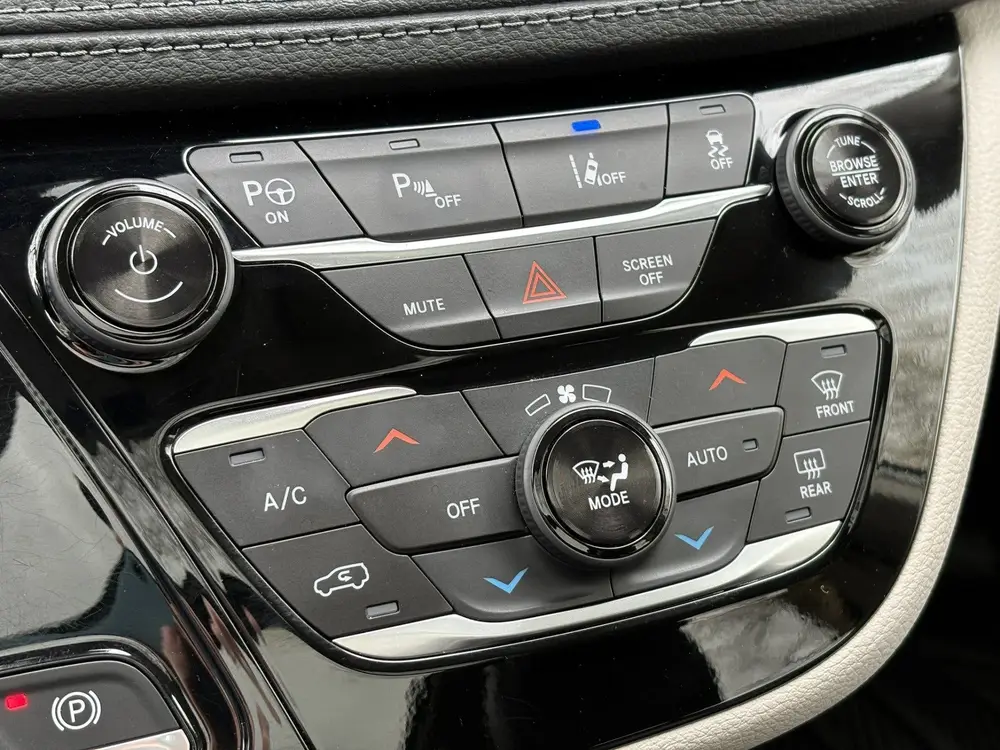 Chrysler Pacifica 3.6 V6 Hybrid Limited (bj 2021, automaat) uit 2021, foto 11