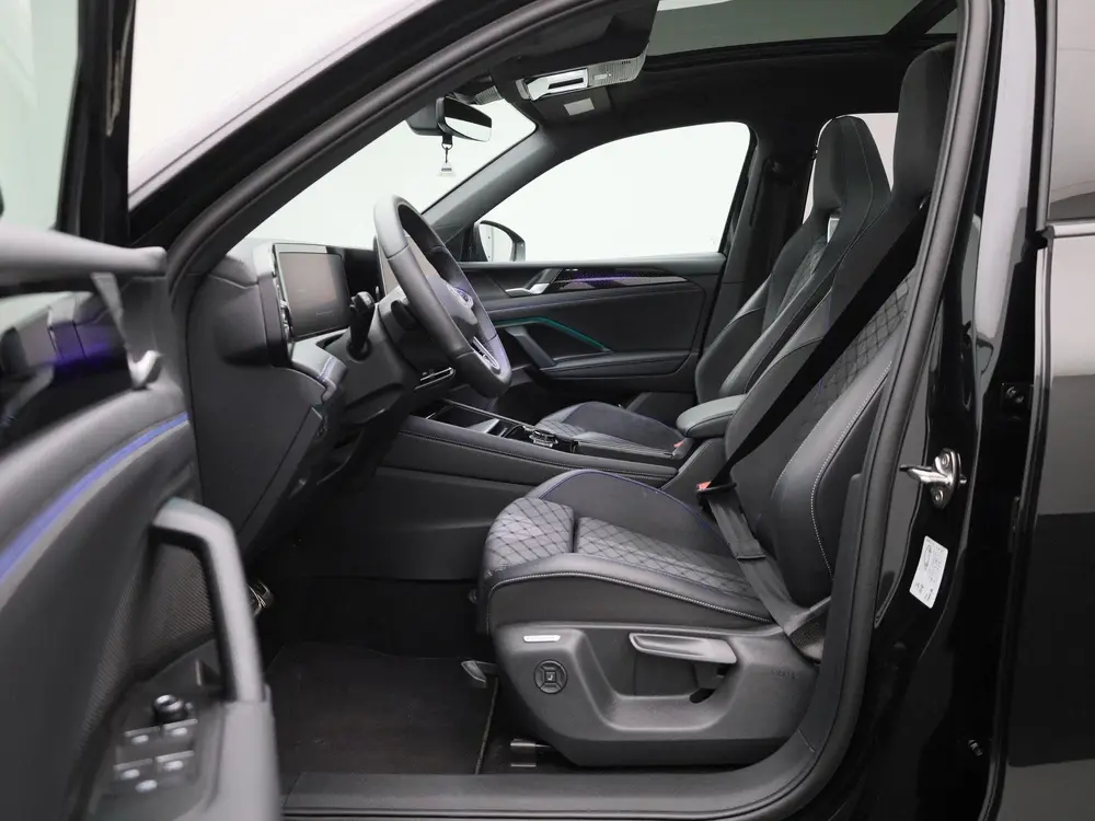 Volkswagen Tiguan 1.5 eHybrid R-Line Edition 204 PK| Origine uit 2025, foto 11