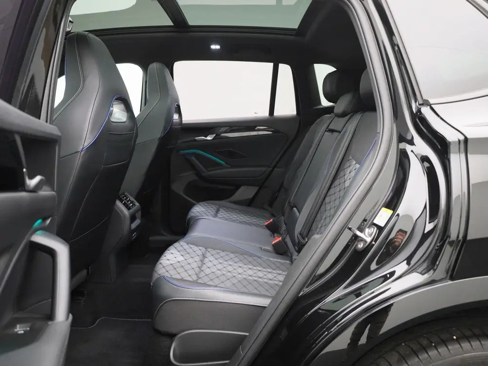 Volkswagen Tiguan 1.5 eHybrid R-Line Edition 204 PK| Origine uit 2025, foto 12