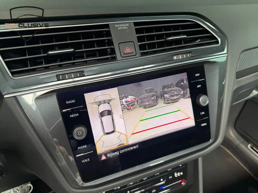 Volkswagen Tiguan 1.4 TSI eHybrid R-Line Business+ Pano / Ma uit 2022, foto 17