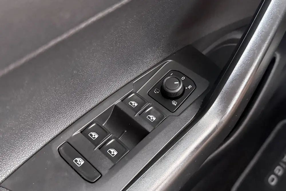 Volkswagen Taigo 1.0 TSI 111 PK Aut. Business Carplay Adapt. uit 2022, foto 16
