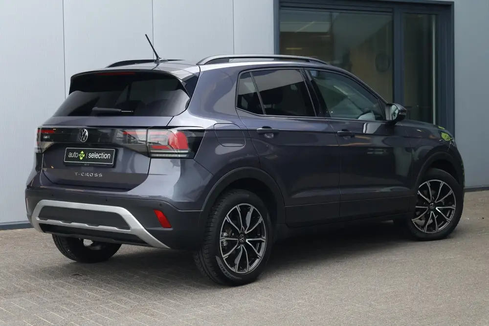 Volkswagen T-Cross 1.0 TSI Life Edition / Stoelverwarming / uit 2024, foto 7