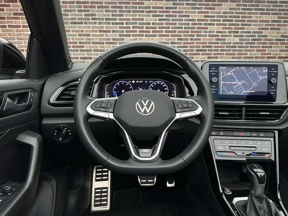 Volkswagen T-Roc Cabrio 1.5 TSI R-Line | Beats by Dre| IQ Li uit 2023, foto 13