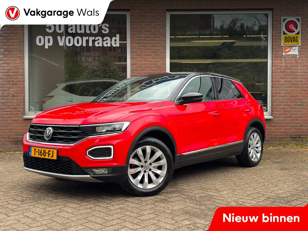 Volkswagen T-Roc 1.5 TSI Sport Business R Line | Carplay App uit 2019