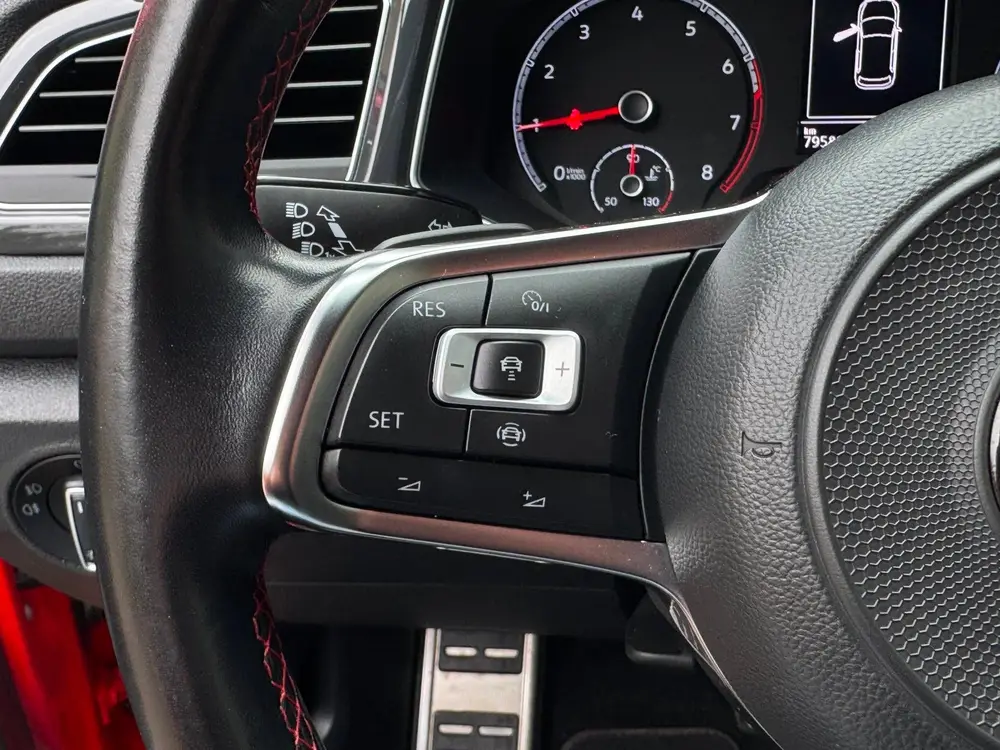 Volkswagen T-Roc 1.5 TSI Sport Business R Line | Carplay App uit 2019, foto 13