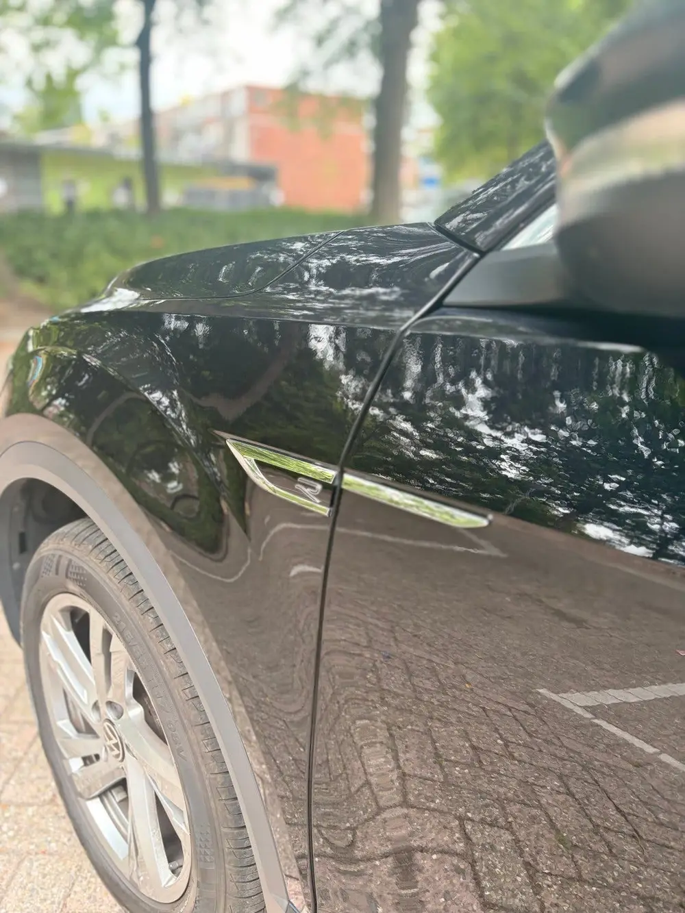 Volkswagen T-Roc R-Line 1.5 TSI 150pk 7-DSG 2022 Zwart uit 2022, foto 4
