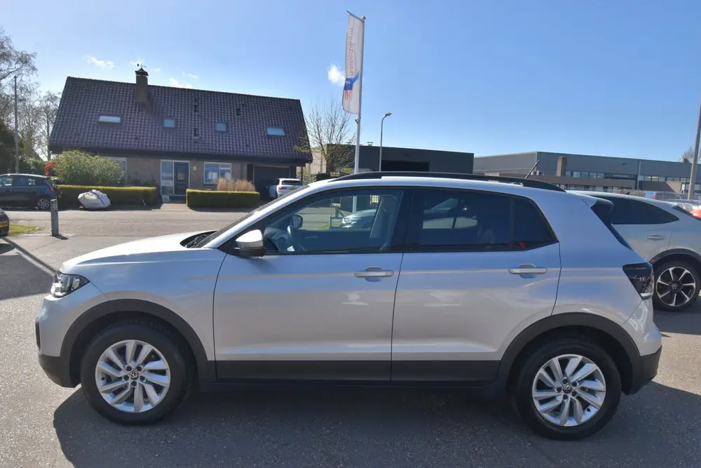 Volkswagen T-Cross 1.0 TSI Life Business , VIRTUAL COCKPIT uit 2021, foto 17