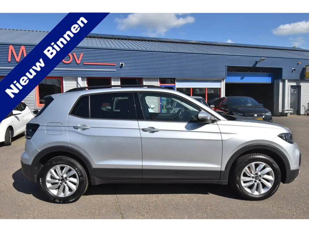 Volkswagen T-Cross 1.0 TSI Life Business , VIRTUAL COCKPIT uit 2021, foto 2
