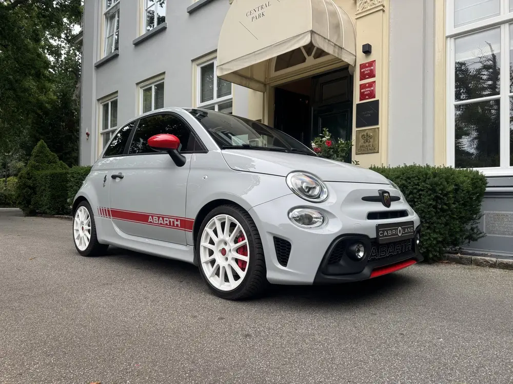 Abarth 595 1.4 T-Jet Competizione 70th Anniversary, Sabelt uit 2020, foto 9