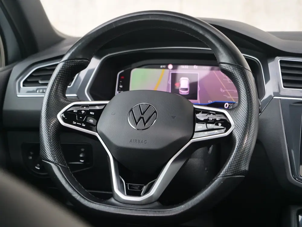 Volkswagen Tiguan 1.5 TSI R-Line | panorama | head-up | Trek uit 2021, foto 6
