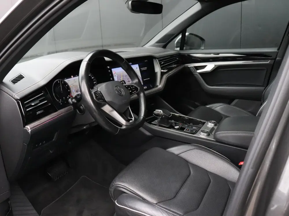 Volkswagen Touareg 3.0 TSi 4MOTION | LEDER | MEMORY | PANO-D uit 2021, foto 12