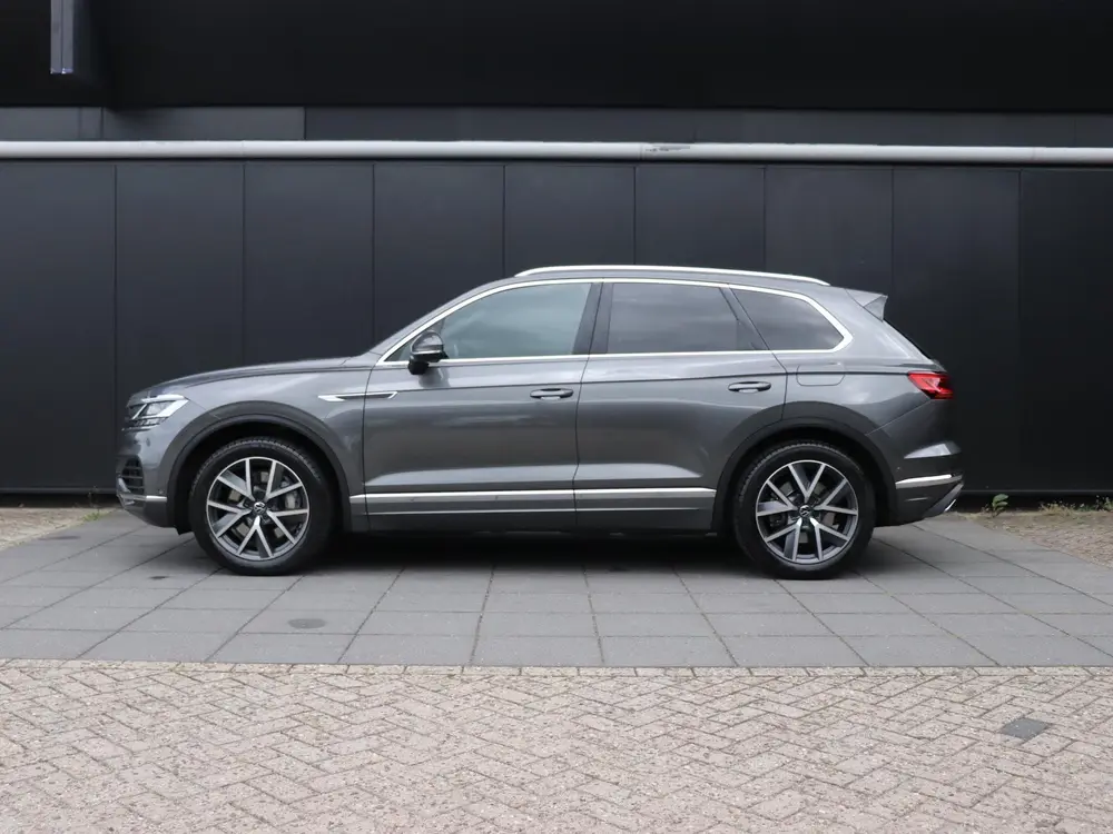 Volkswagen Touareg 3.0 TSi 4MOTION | LEDER | MEMORY | PANO-D uit 2021, foto 2