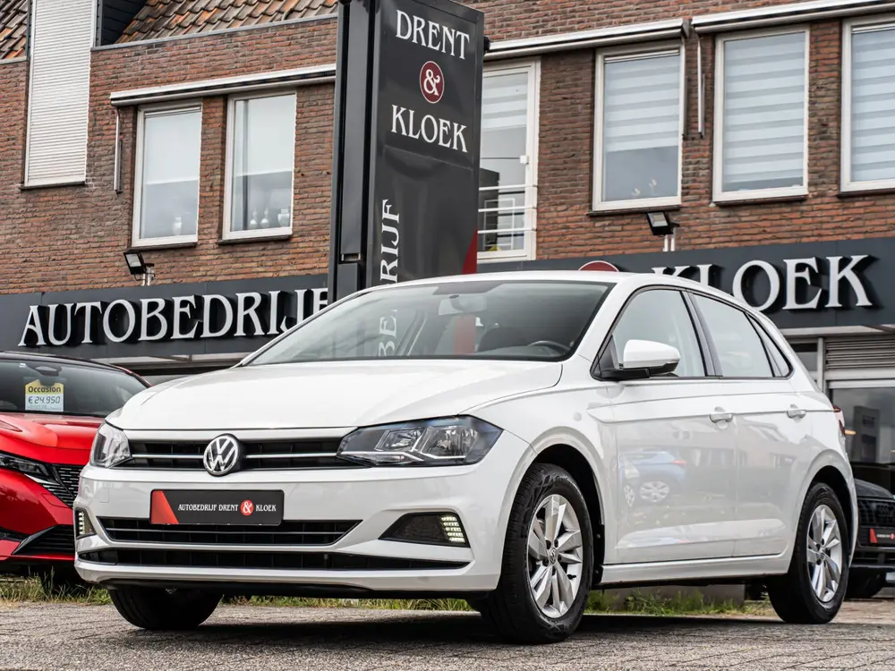 Volkswagen Polo 1.0 TSI Comfortline CRUISE 15 INCH VELGEN AP uit 2019