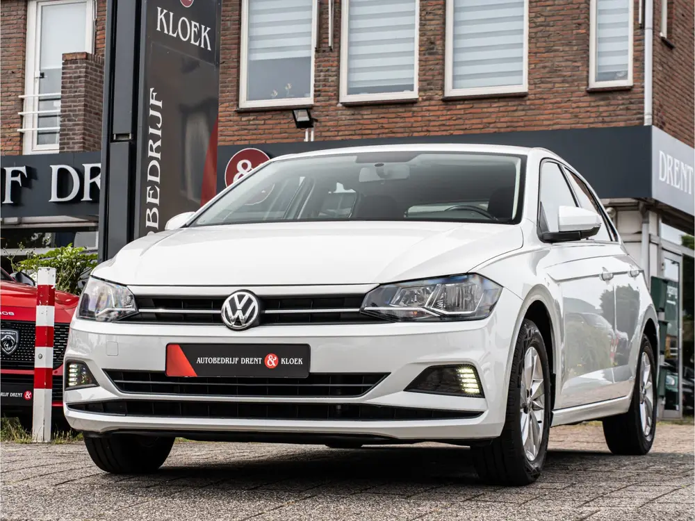 Volkswagen Polo 1.0 TSI Comfortline CRUISE 15 INCH VELGEN AP uit 2019, foto 15