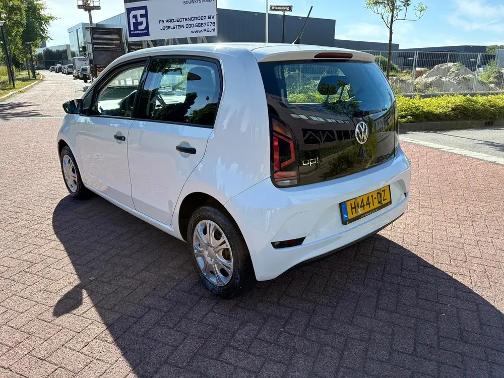 Volkswagen Up! Uniek!!!Volkswagen up! 1.0 60PK 4D BMT 2020 Wit uit 2020, foto 4