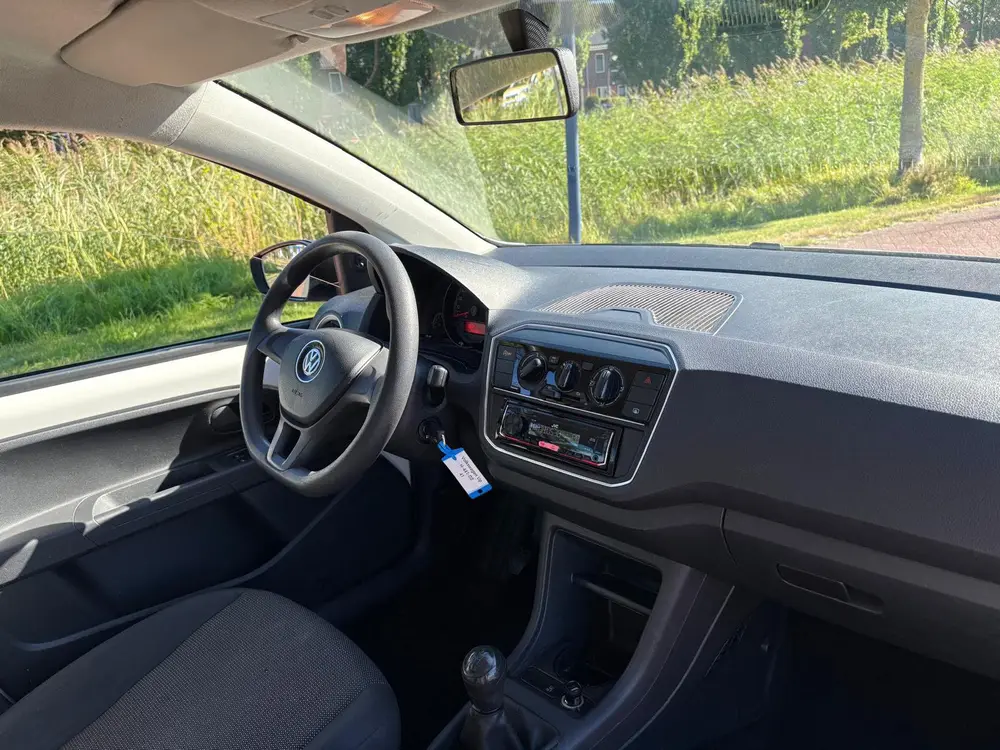 Volkswagen Up! Uniek!!!Volkswagen up! 1.0 60PK 4D BMT 2020 Wit uit 2020, foto 6