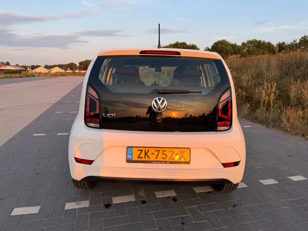 Volkswagen Up! 1.0 60PK 5D BMT 2019 Wit 1e Eigenaar uit 2019, foto 8