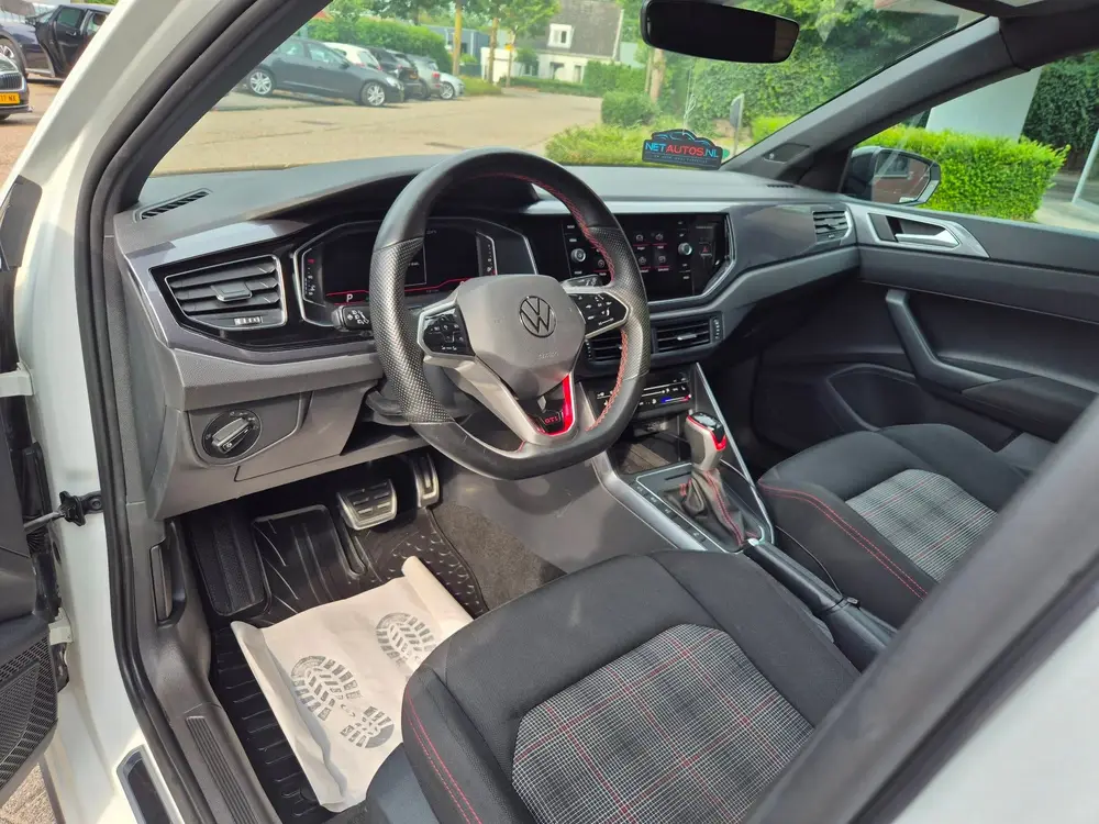 Volkswagen POLO 2.0 GTI TSI Automaat Virtual Dash IQ. Light Camera Super Gaaf POLO 2.0 GTI TSI Automaat Virtual dash IQ. Light uit 2023, foto 17