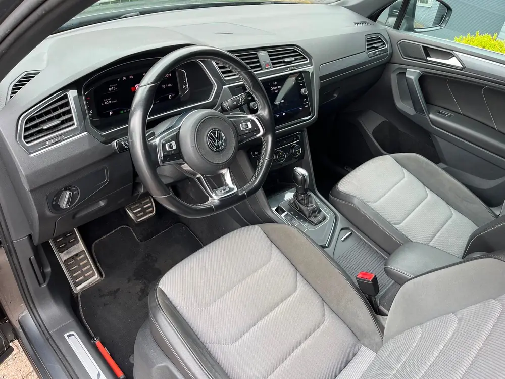 Volkswagen Tiguan 1.5 TSI 150PK AUT R-line trekh virtual NAP uit 2020, foto 11