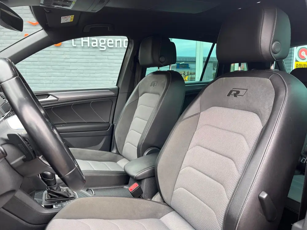 Volkswagen Tiguan 1.5 TSI 150PK AUT R-line trekh virtual NAP uit 2020, foto 12
