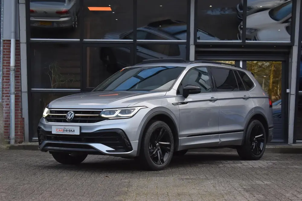 Volkswagen Tiguan Allspace 1.5 TSI R-Line 7p. uit 2021, foto 3