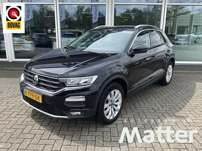 Volkswagen T-Roc 1.5 TSI Style Business uit 2020